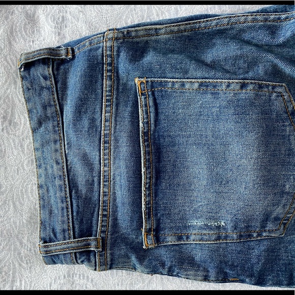 SALE🎉 Blue jeans - Picture 3 of 4